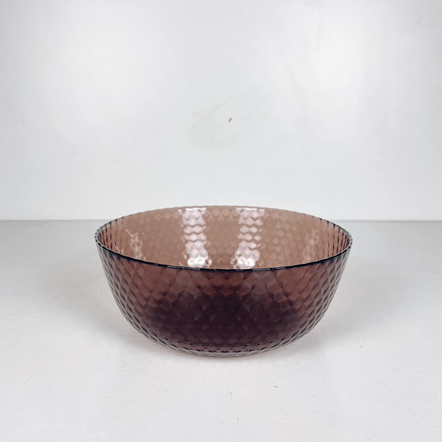 Миска салатна рельєфна фіолетово-коричневе скло GS-067