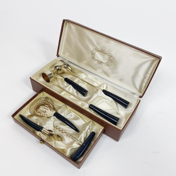 Аксесуари барні для приготування коктейлів у футлярі BB-041