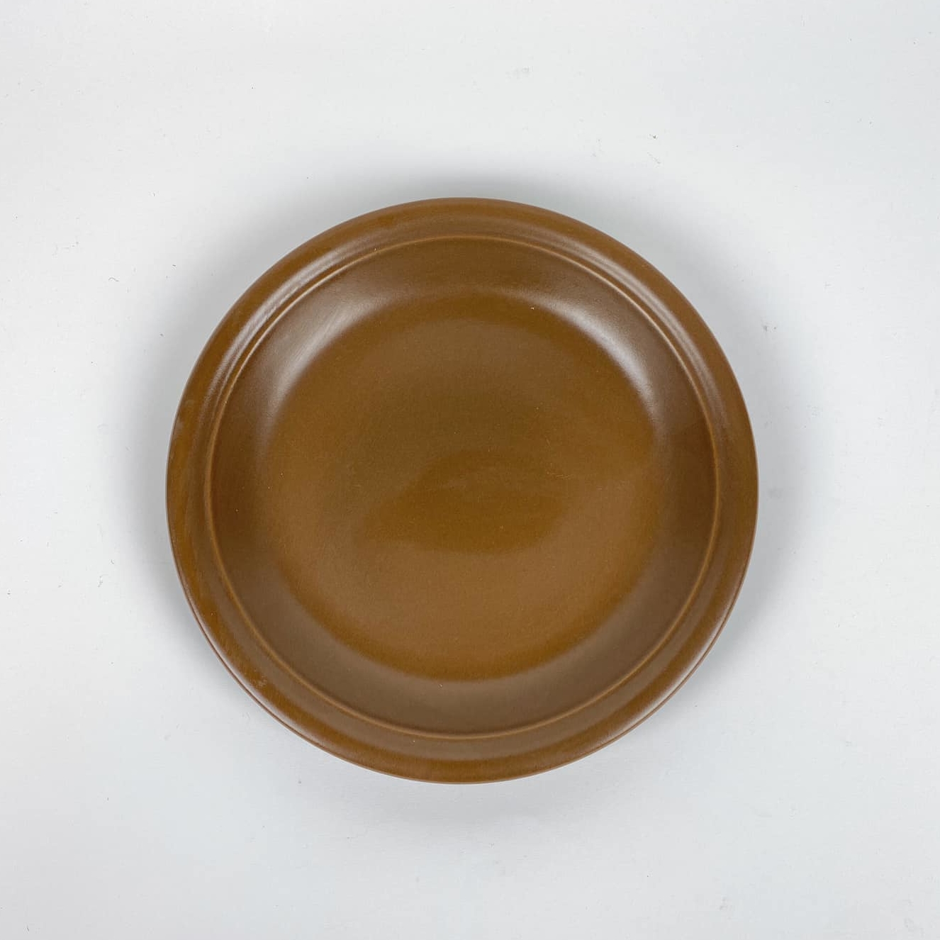 Тарілка коричнева кераміка етно EN-089