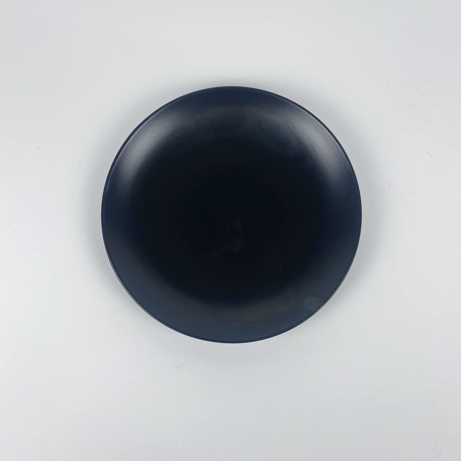 Тарілка обідня чорна кераміка мат PP-159