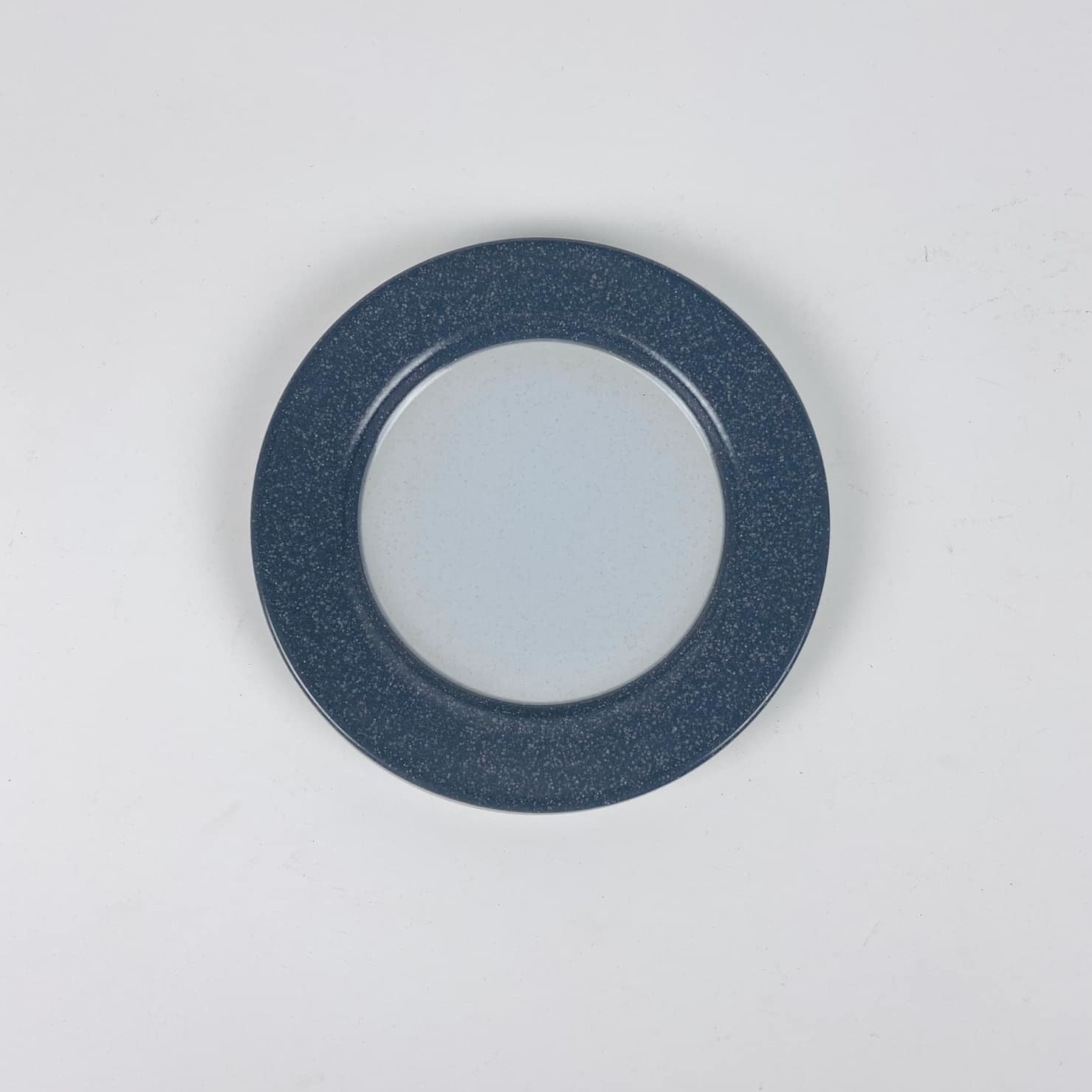 Тарілка обідня широкий сіро-білий обідок PP-187