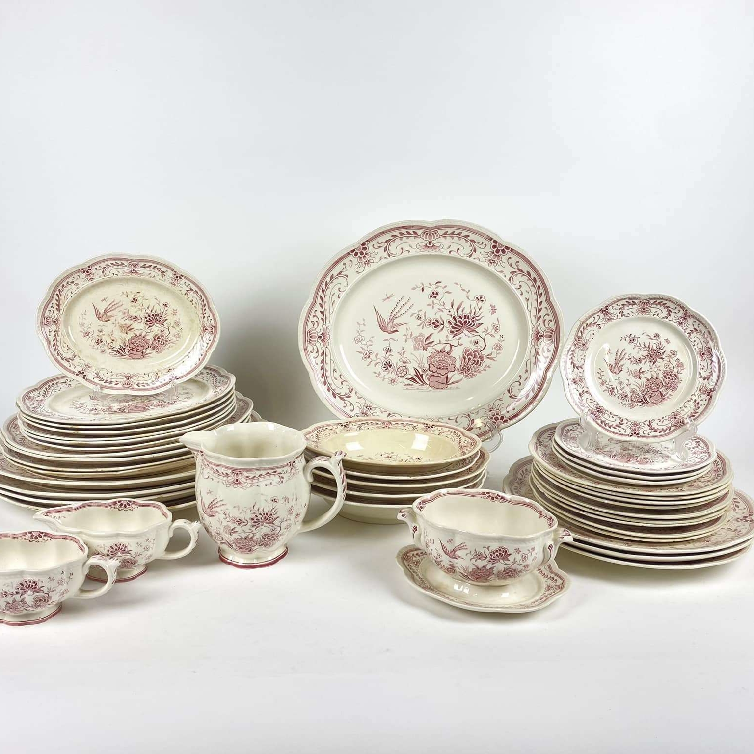 Посуд антикварний серія Фенікс червоний фаянс PP-249