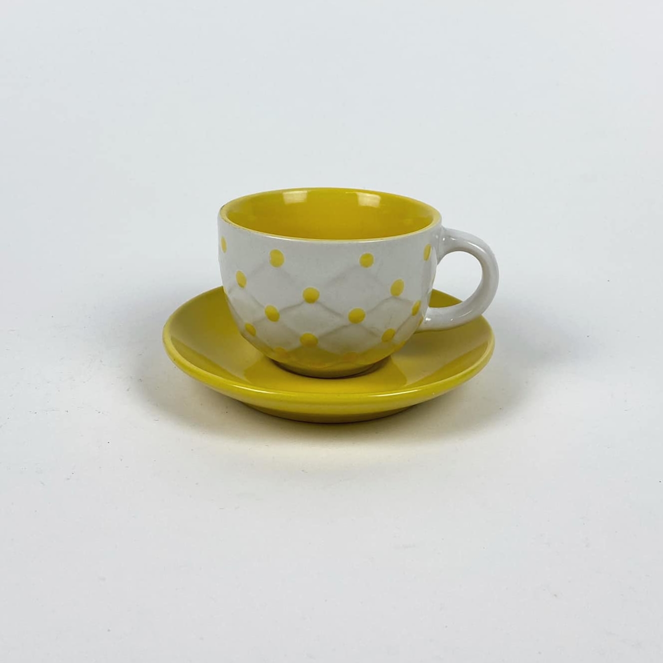 Чашка з блюдцем жовто-біла TE-129