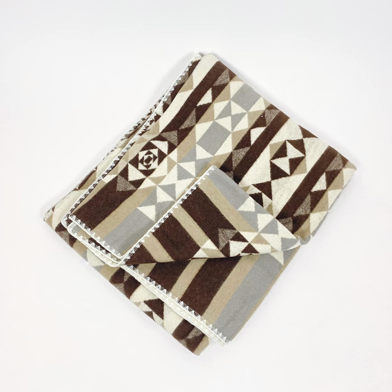 Плед бежево-біло-коричневий геометричний візерунок WR-214