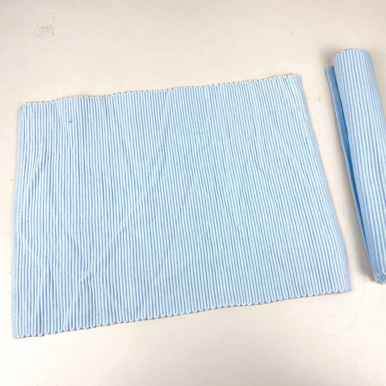 Підкладка для сервіровки блідо-блакитний текстиль TT-126