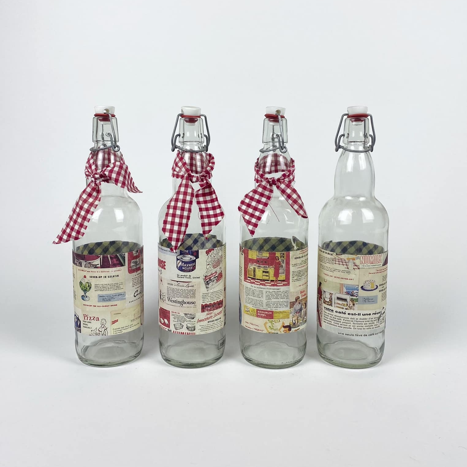 Пляшка з корком на пружині декор 50-х KF-074