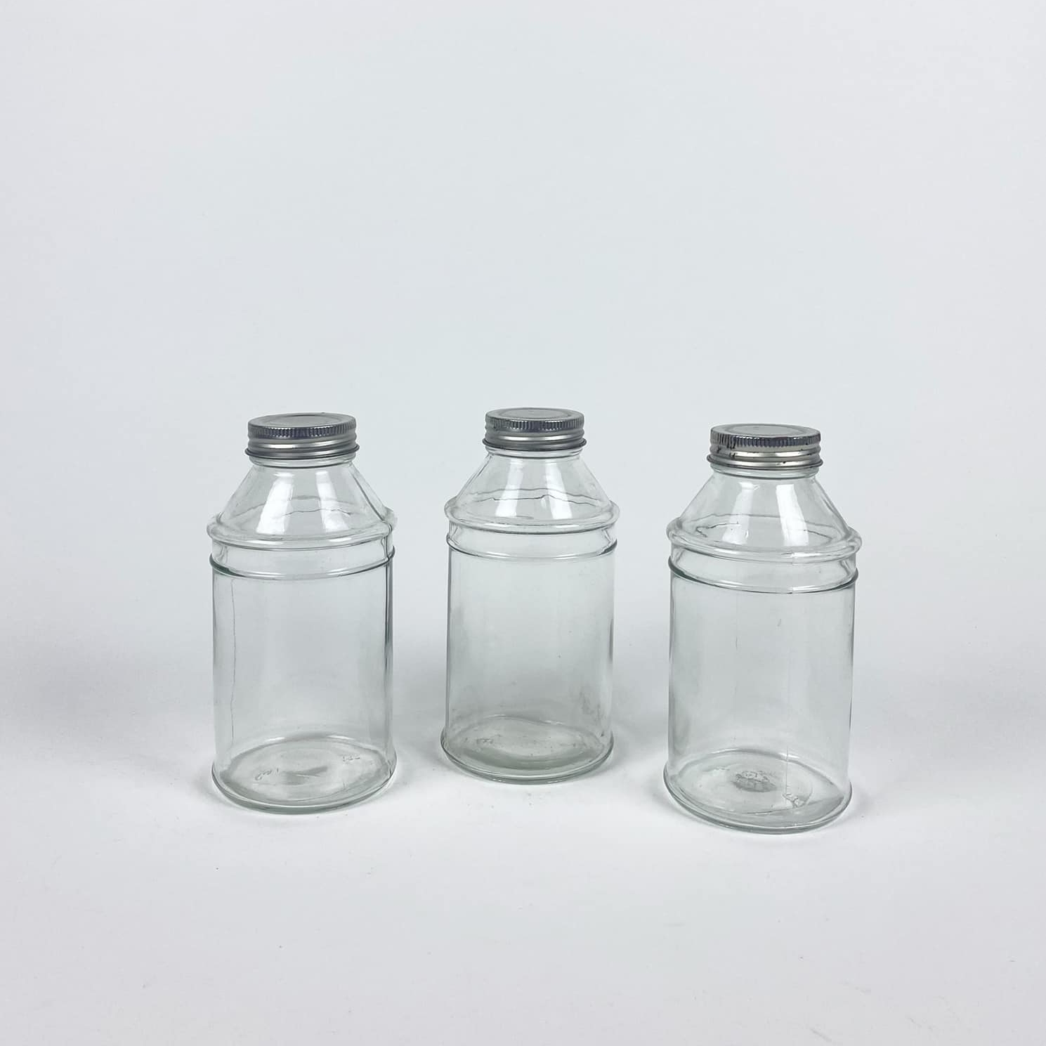 Пляшка мала прозоре скло з металевою кришкою KF-076