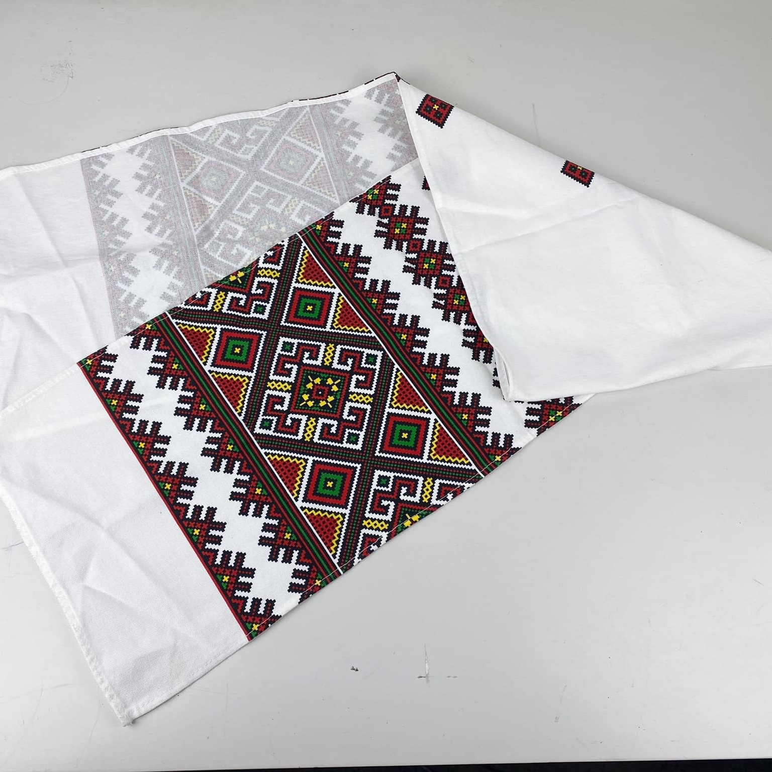 Рушник етно кольоровий принт TT-161