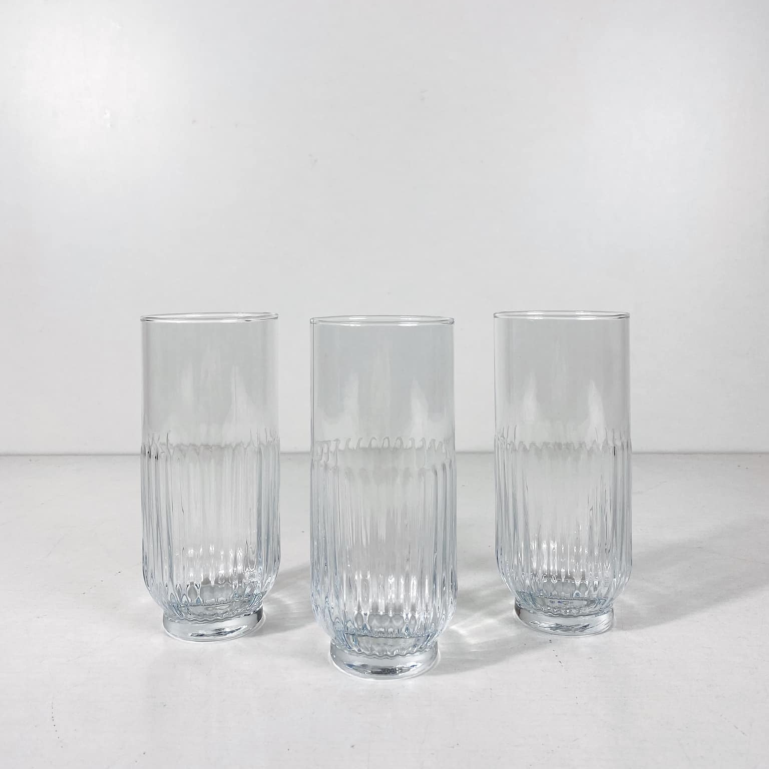 Склянка для соку/води релєфне скло GS-070