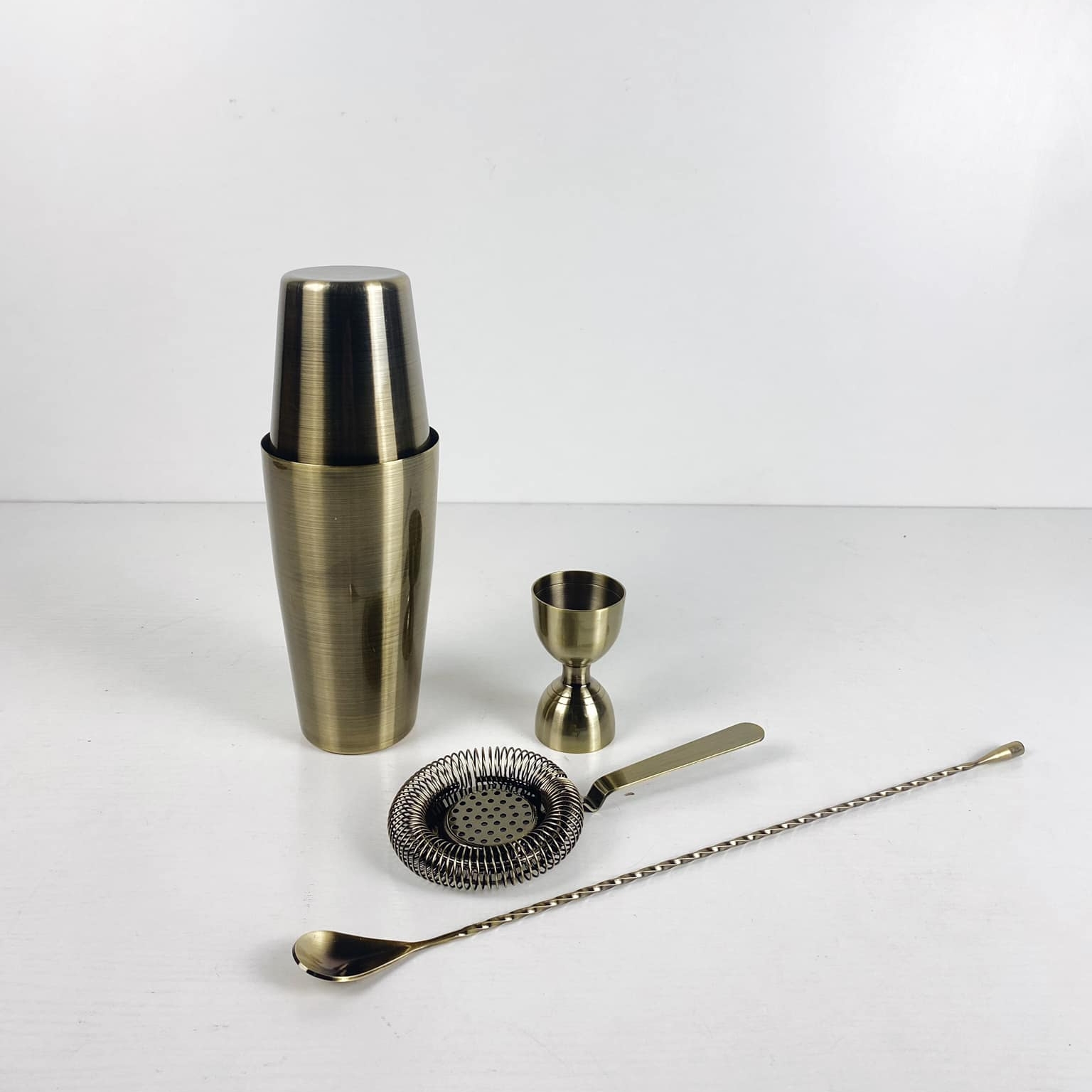 Шейкер та аксесуари темне золото BB-025