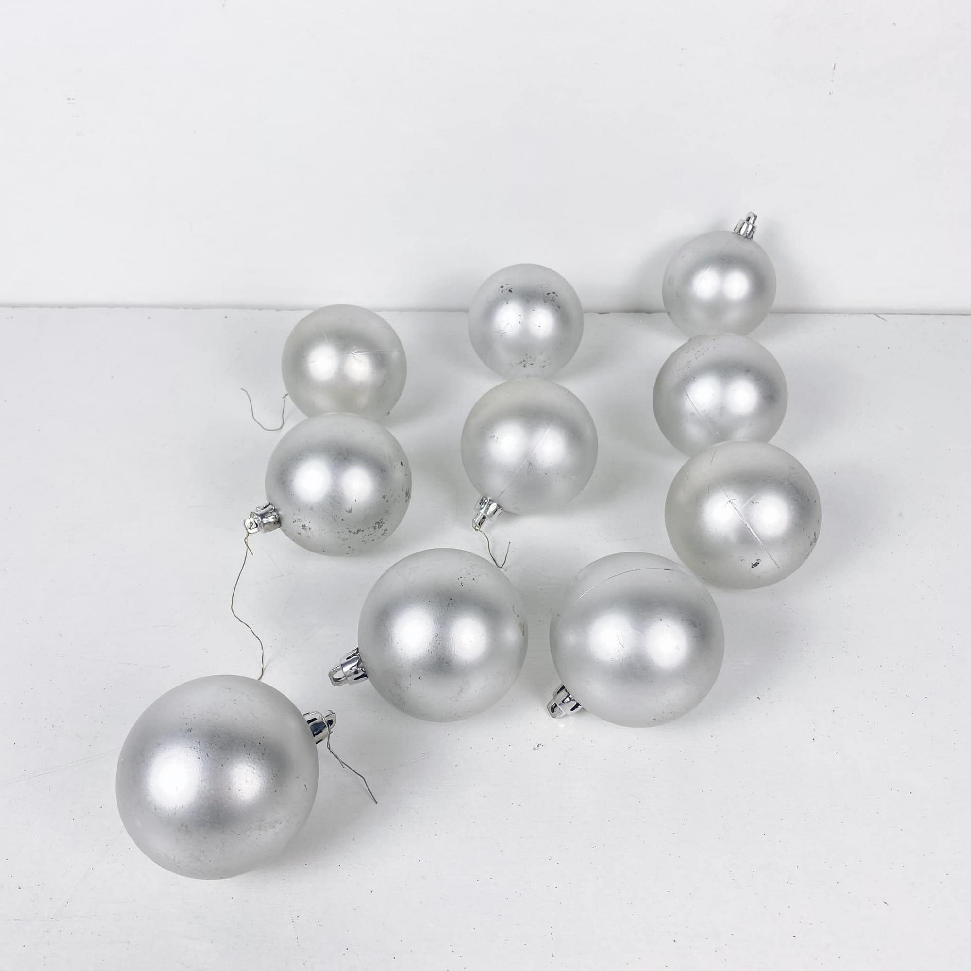 Ялинкова прикраса куля срібло мат