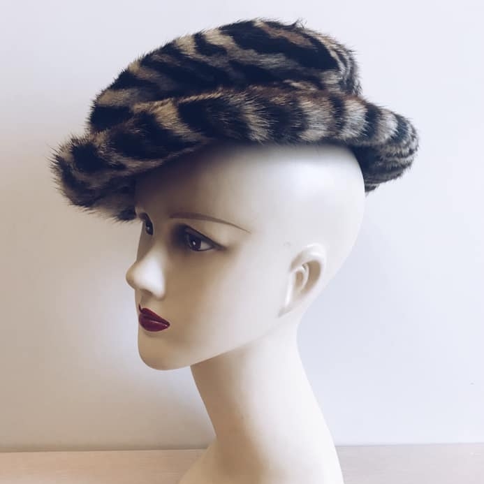 Капелюшок 1950-60х років хутро/пір'я