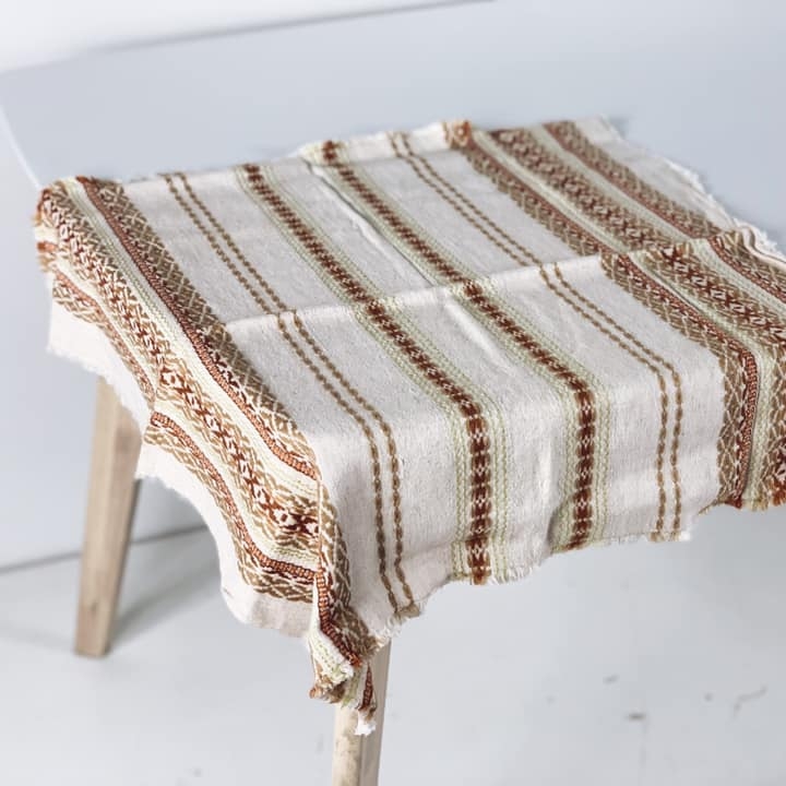 Серветка прямокутна етно льон натур смуги орнаменту коричневі TT-195