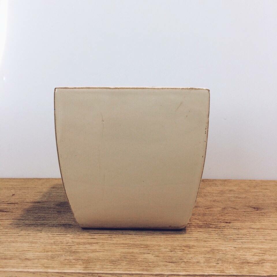 Кашпо беж 4-гранне кераміка