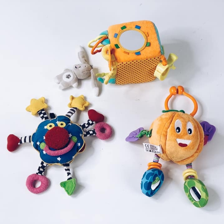 М'яка іграшка-брязкалка мікс 2