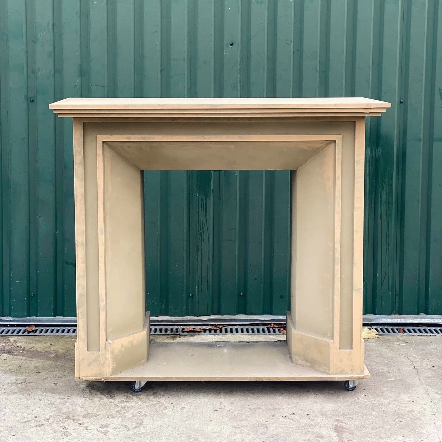 Камін (портал) 3 беж зафактурений