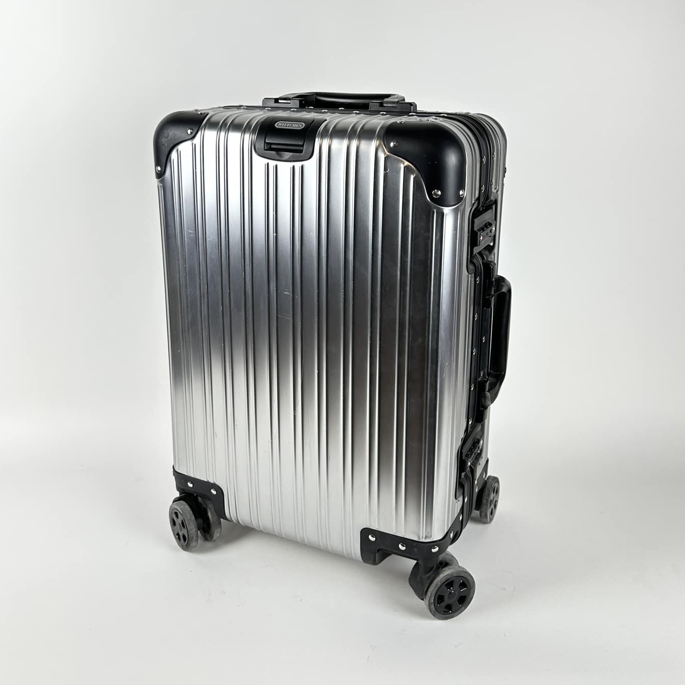 Валіза велика металік сільвер wittchen ML-043