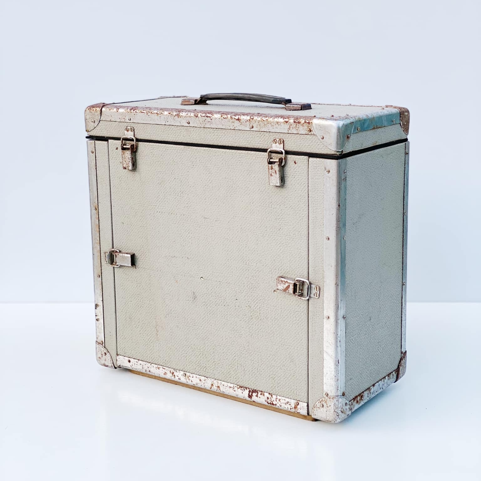 Кофр-чемодан технічний вінтаж 7