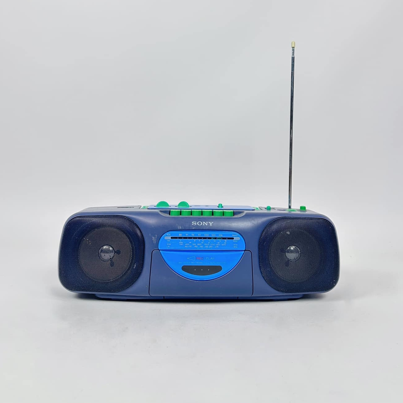 Магнітофон касетний Panasonic синій AU-063