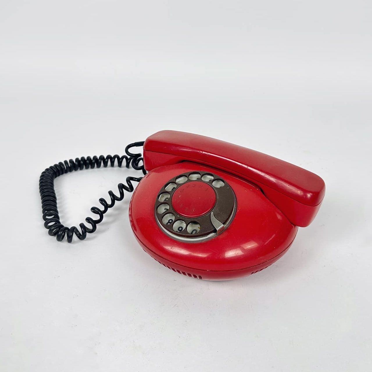 Телефон вінтаж червоний круглий PH-133