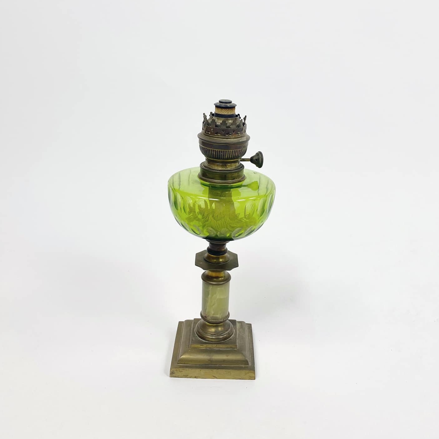 Лампа керосинова латунь/онікс/скло вінтаж CL-084