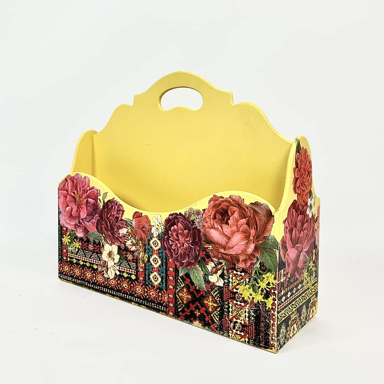 Кошик для журналів жовтий з декором дерево BA-152