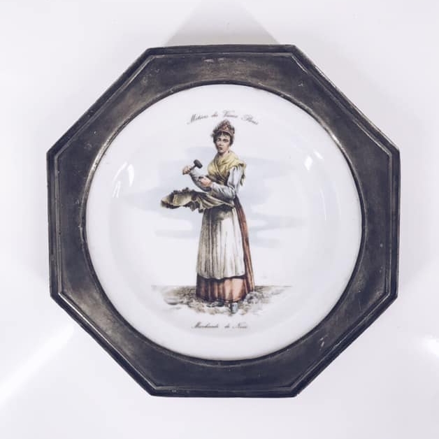 Тарілка декоративна настінна розпис Дівчина порцеляна/олово вінтаж SV-011