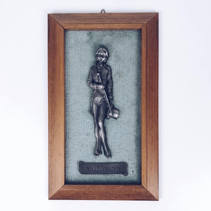 Панно декоративне Бідермеєр в рамкі олово/тканина/дерево вінтаж AR-411