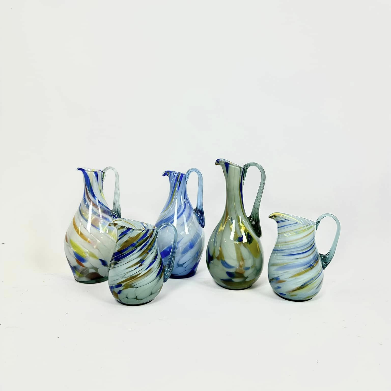 Глечик кольорове скло вінтаж EN-105