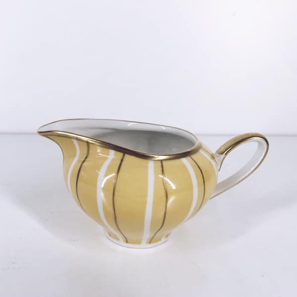 Глечик-соусник жовтий у біло-золоту смужку порцеляна вінтаж JU-106