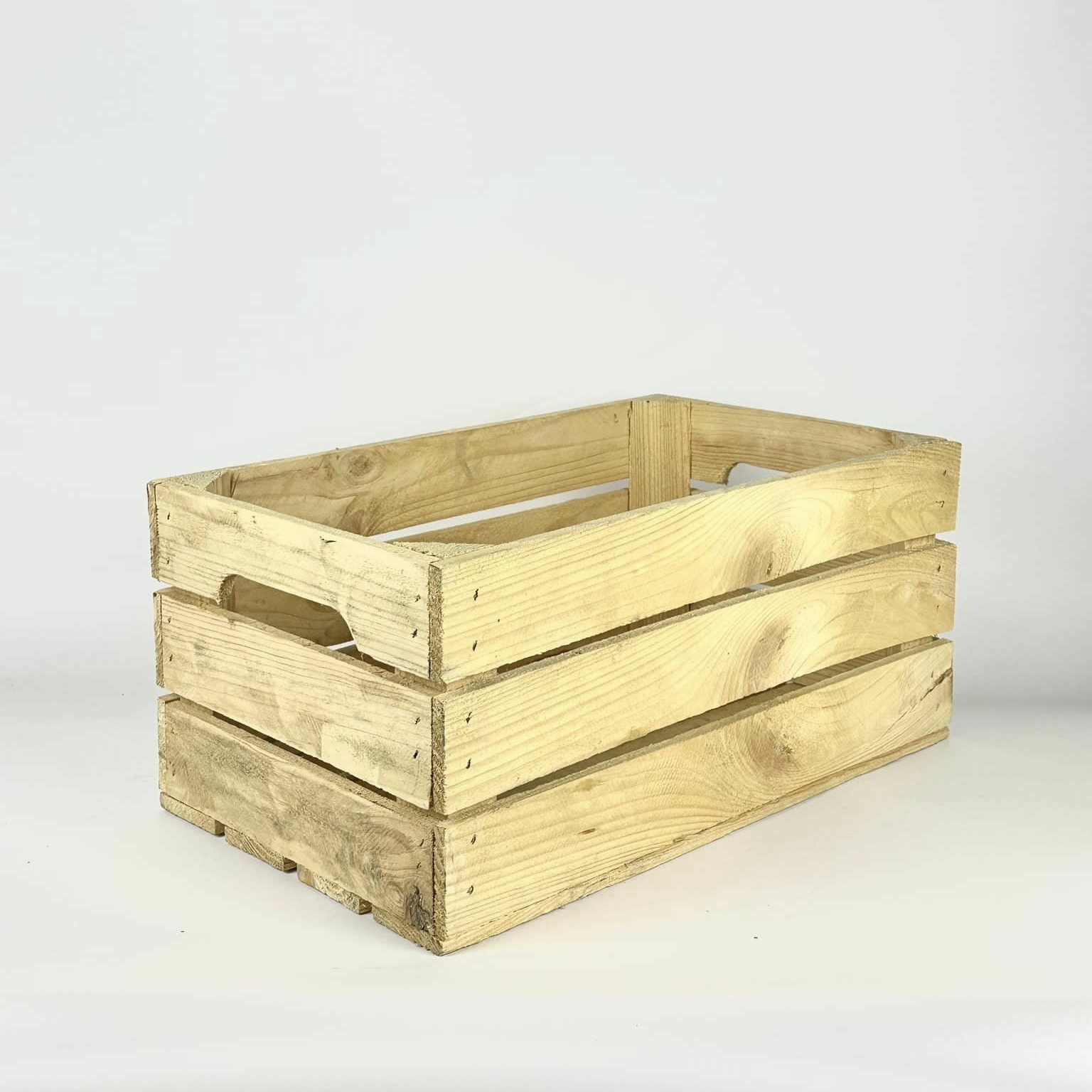 Ящик садовий з прорізними ручками св-дерево № 25