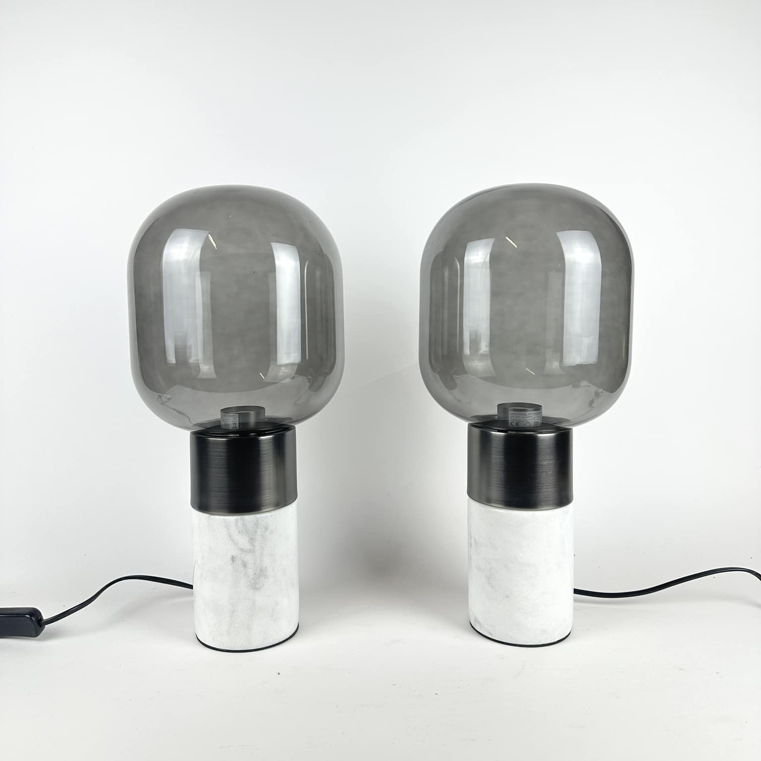 Лампа настільна сіро-біла мармур/скло LT-279