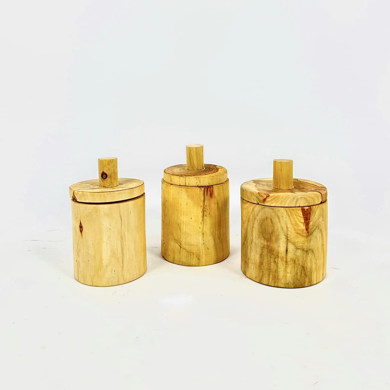 Банка декоративна з кришкою етно дерево EN-144