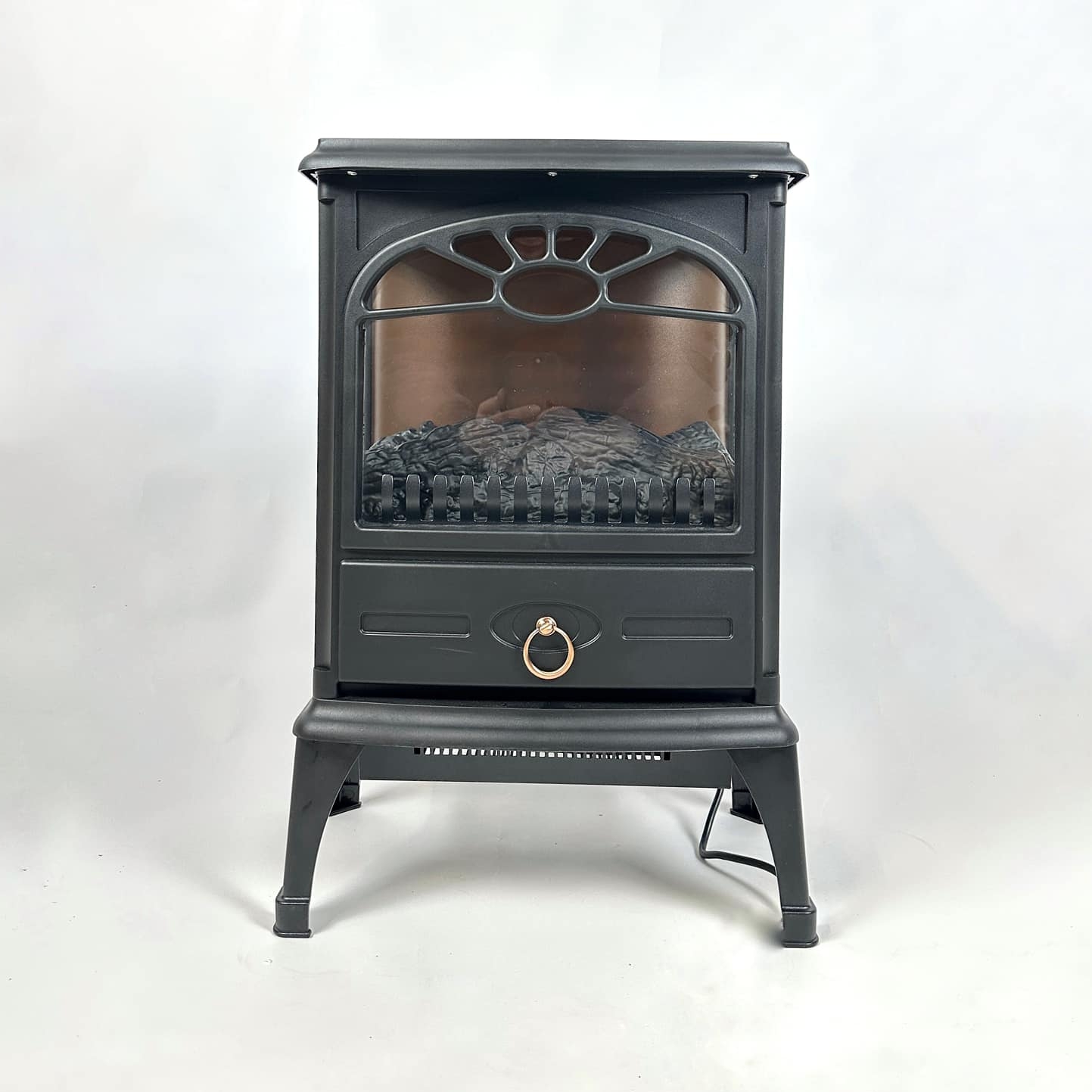 Електричний камін з ілюзією полум'я чорний