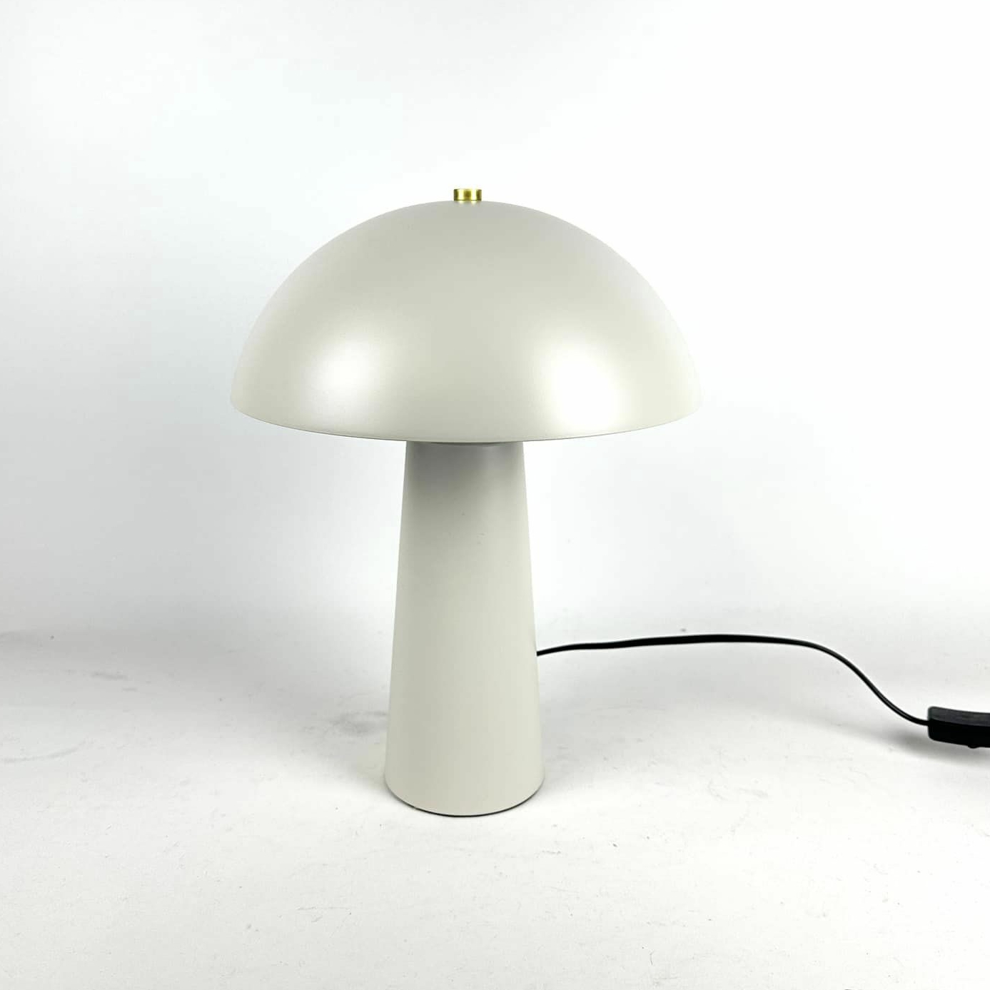 Лампа настільна св-сіра/мідь метал LT-282