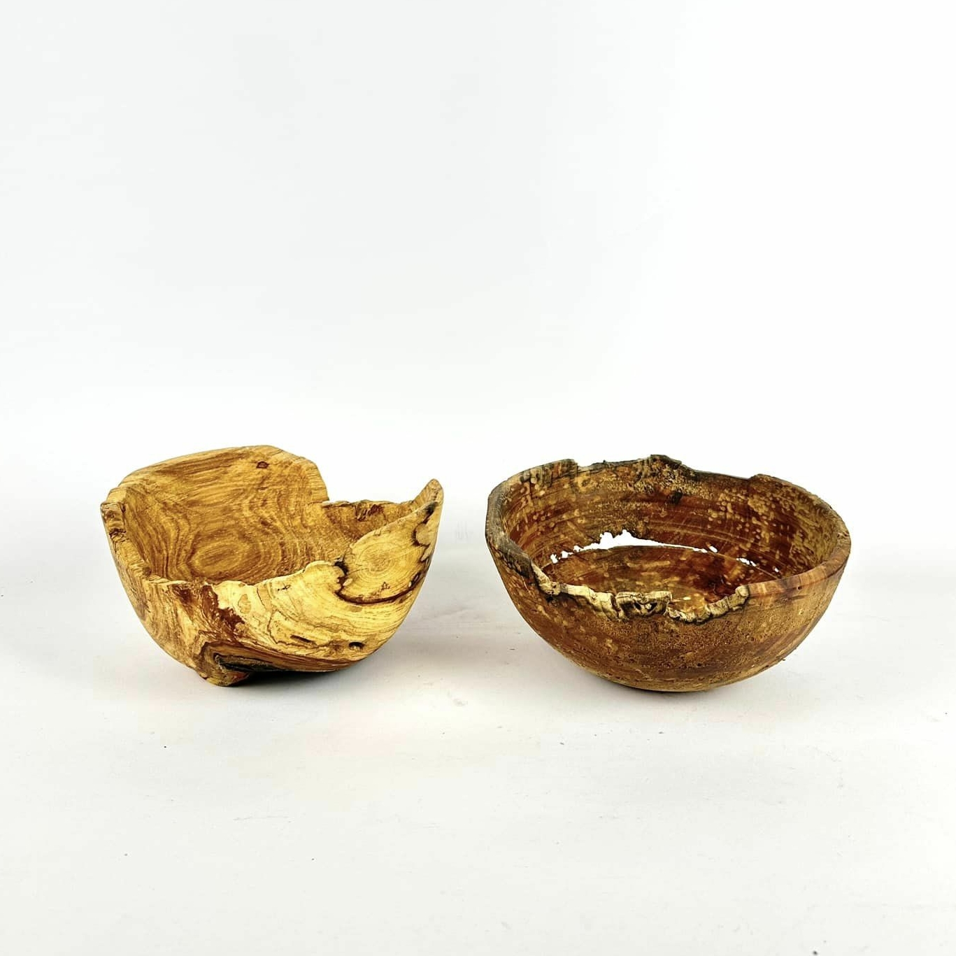 Миска декоративна етно дерево з природньою фактурою і формою EN-149