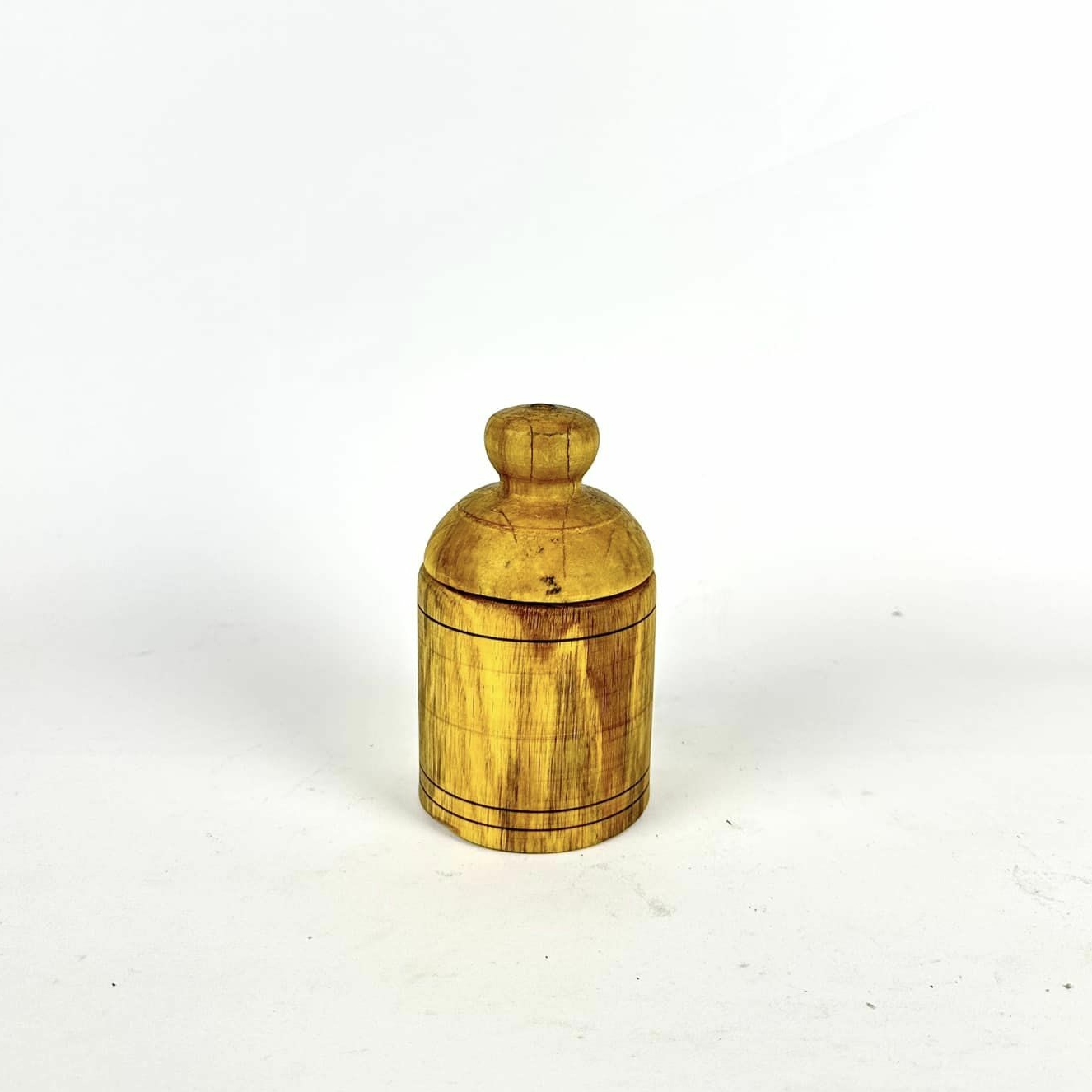 Банка декоративна з кришкою етно дерево EN-152