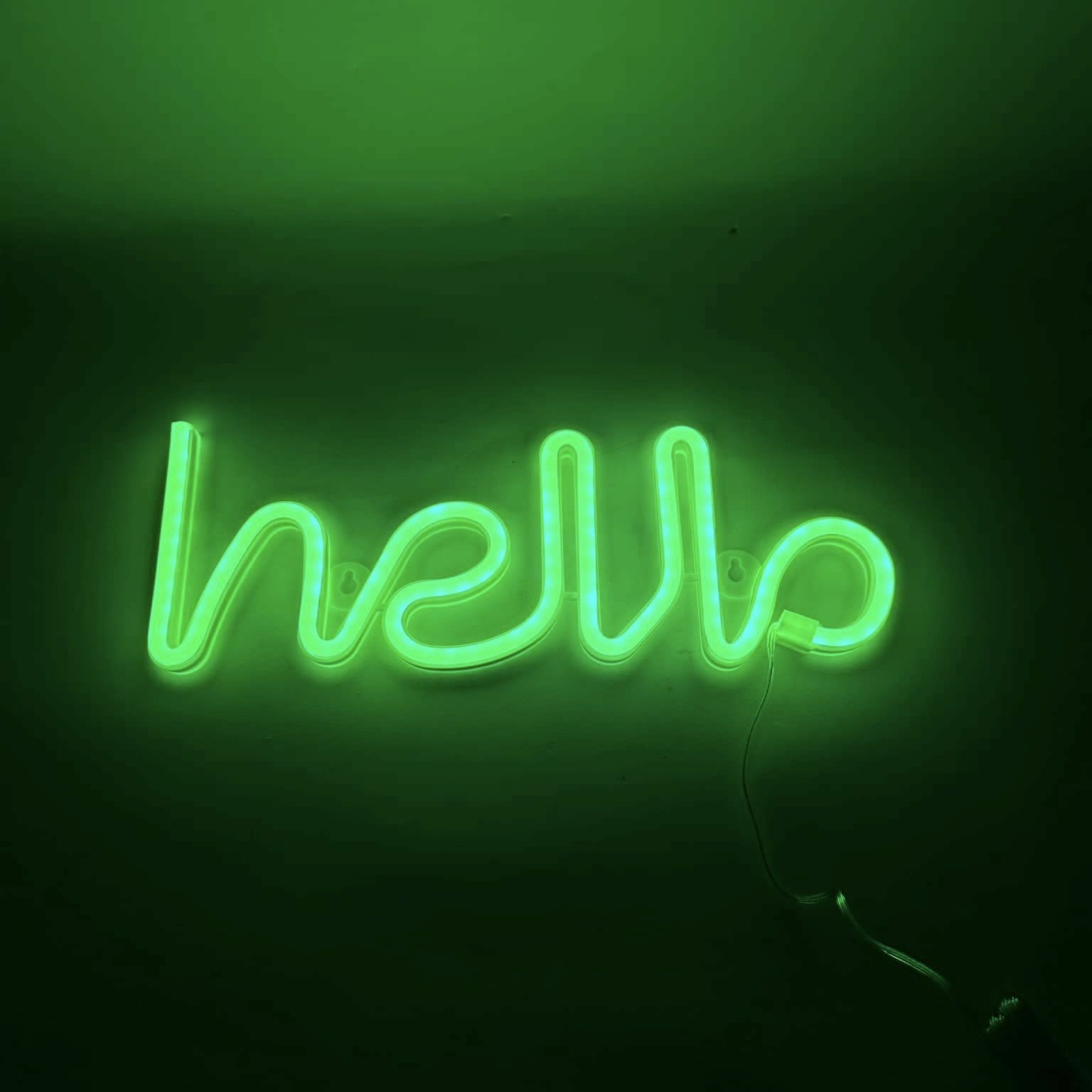 Світлова LED-декорація настінна Hello зелена LW-034