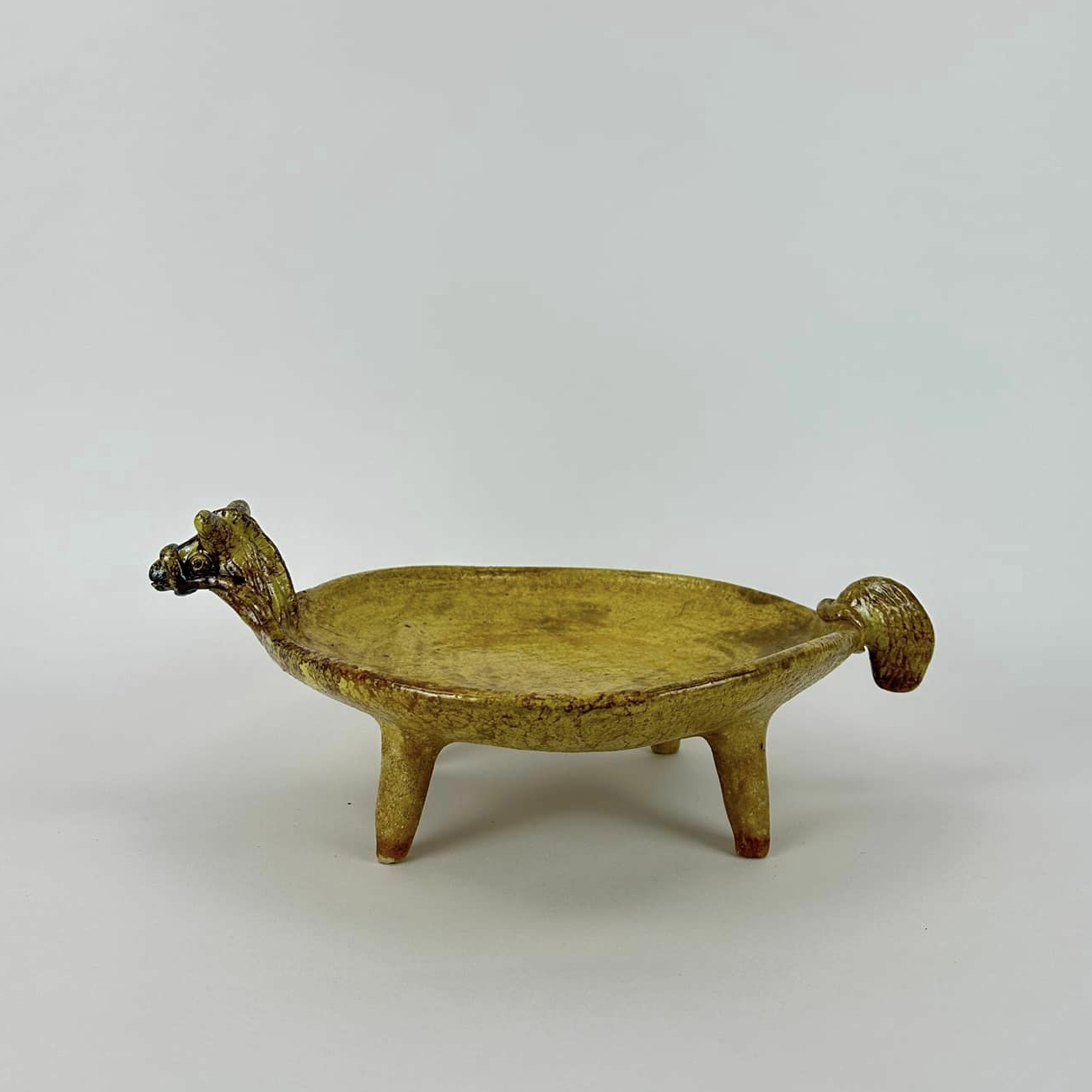 Ваза-чаша на ніжках Коник етно жовто-коричнева фактура авторська кераміка VA-480