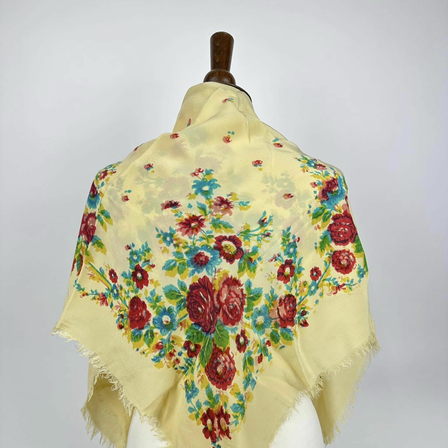 Хустка Троянди 9