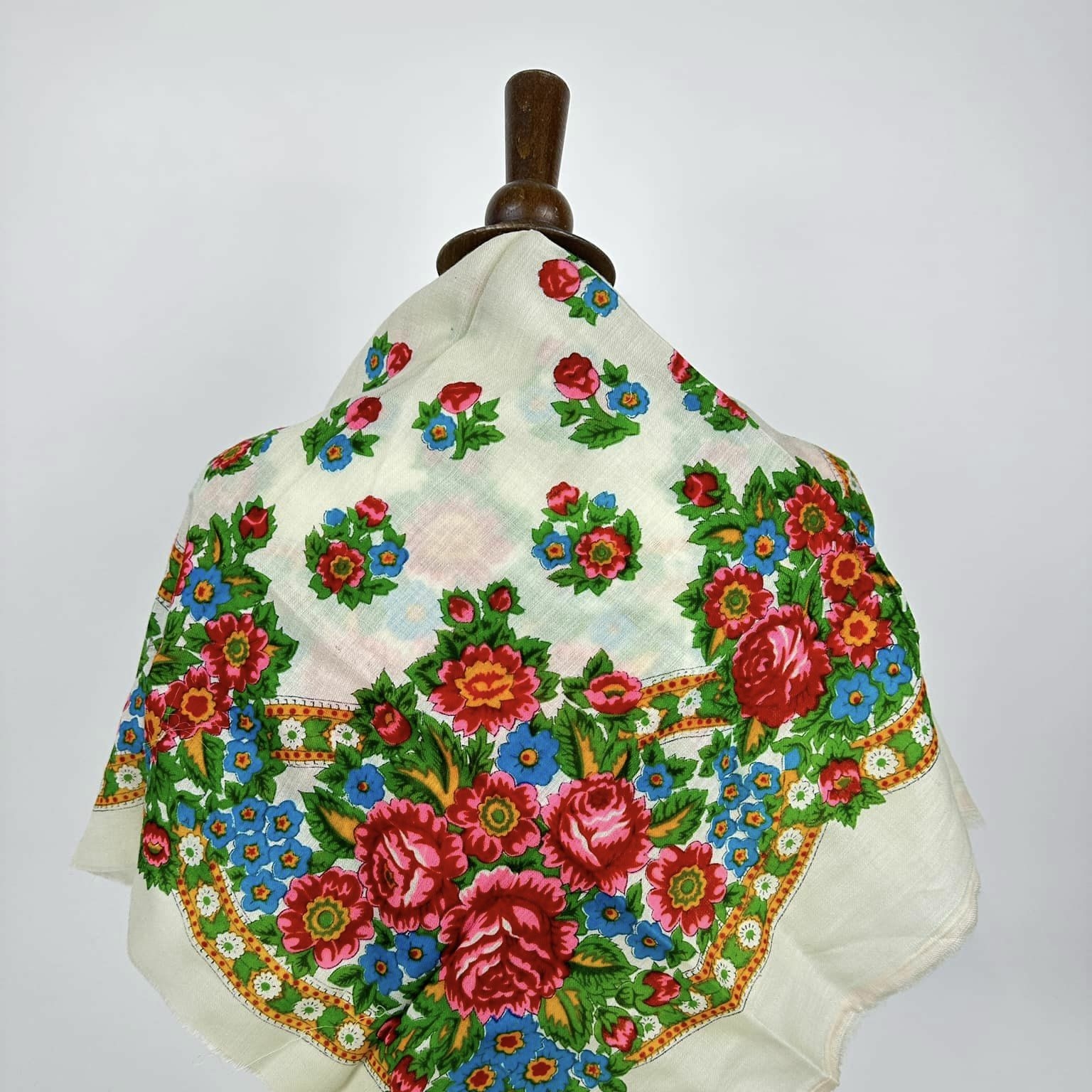 Хустка Троянди 10