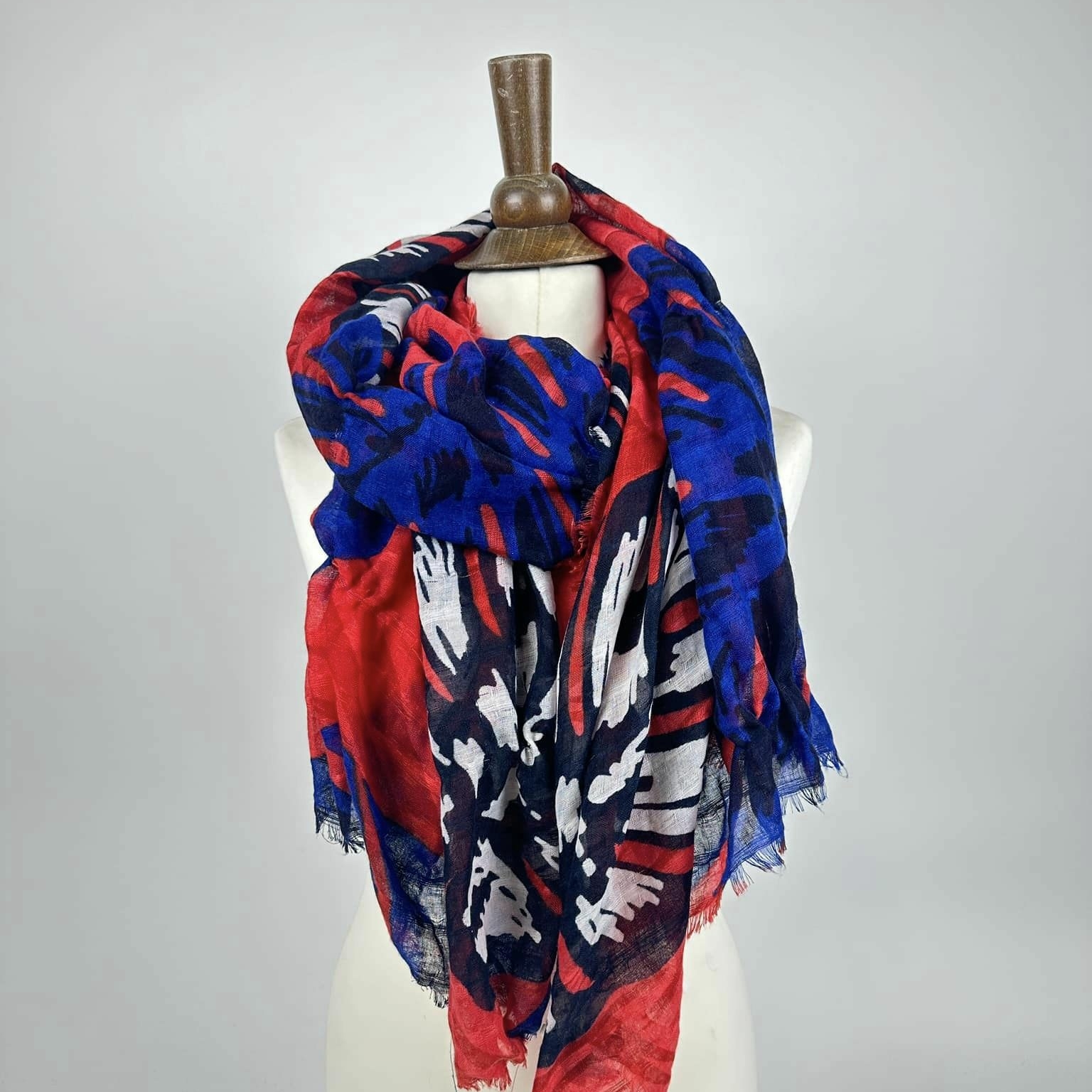 Шарф-палантин кольоровий 4