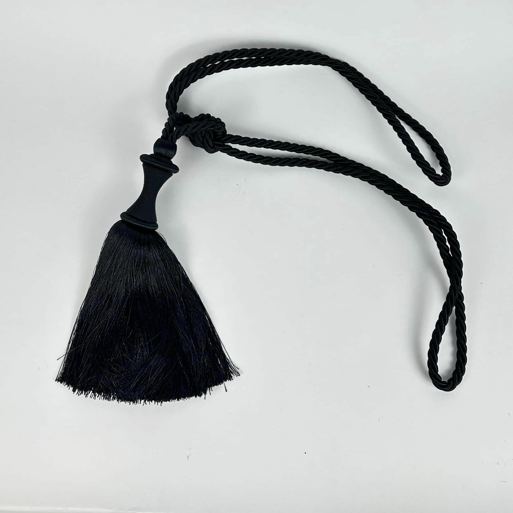 Підхват для штор з кутасом чорний CR-086