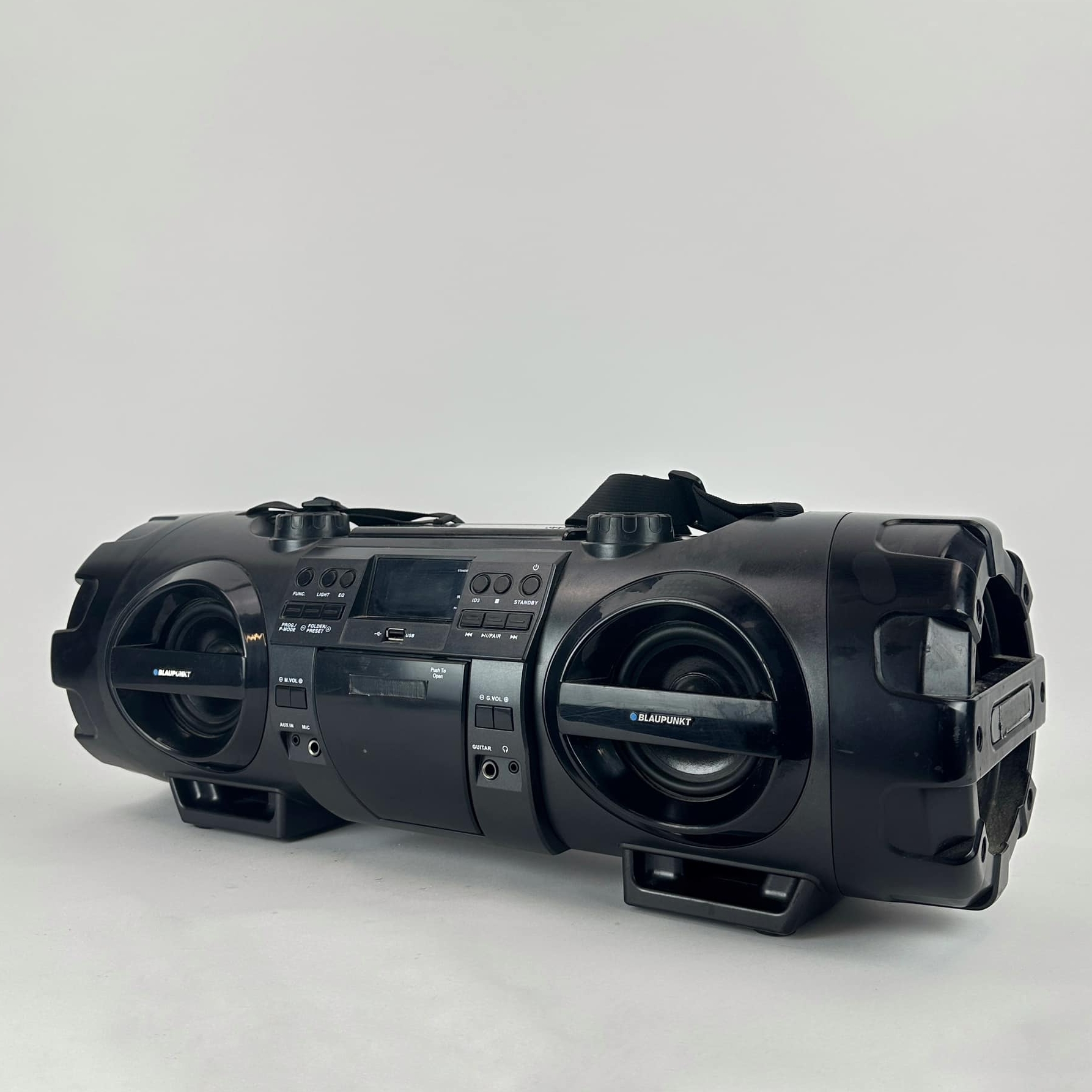 Бумбокс Blaupunkt чорний AU-066