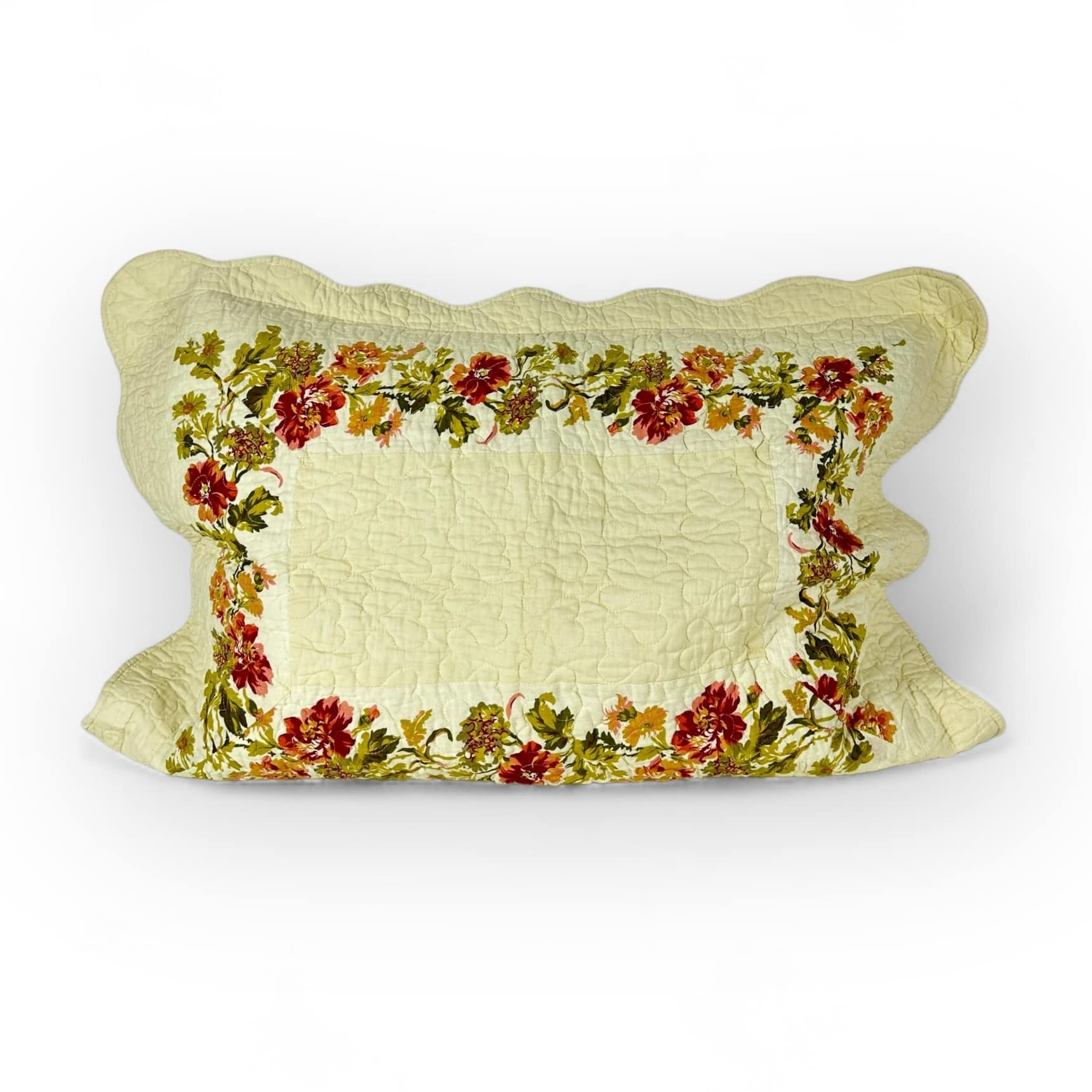 Наволочка на подушку стьобана з фестонами св-жовта Квітковий віночок BL-005