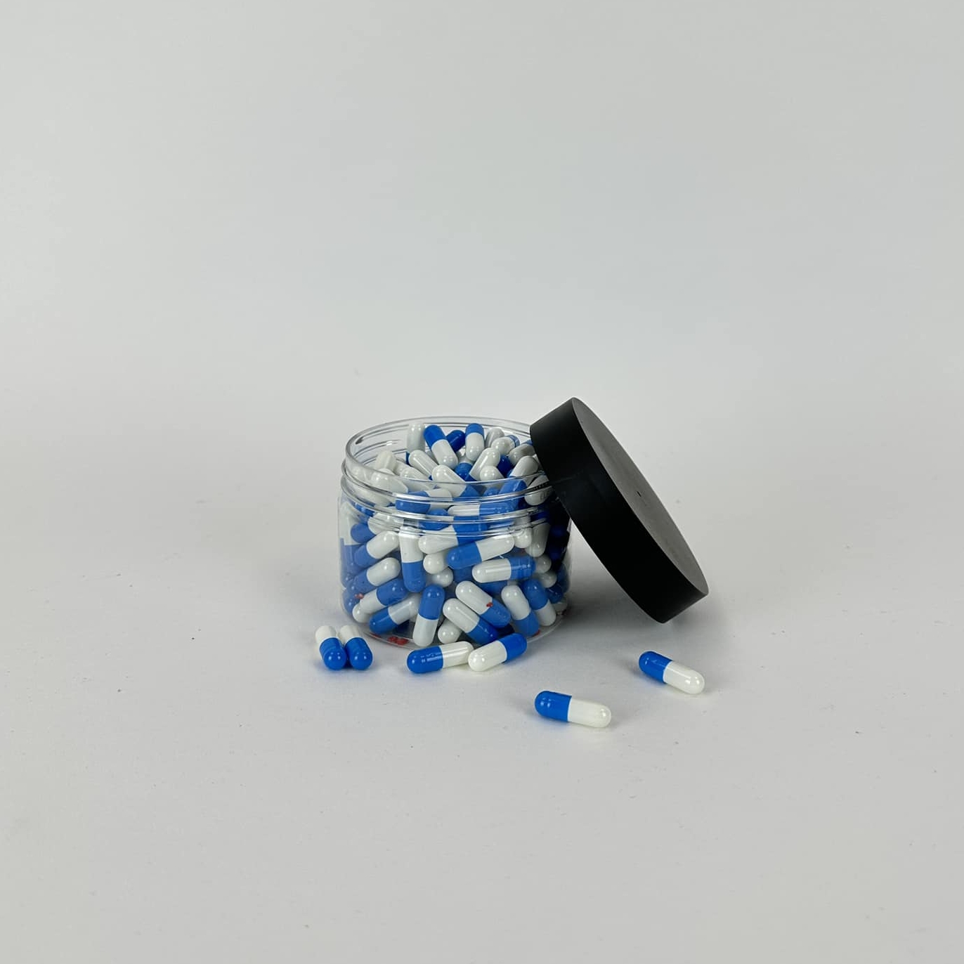 Пігулки в банці