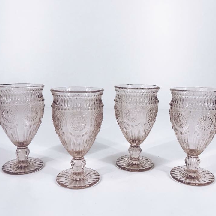 Бокал на ніжці рожеве рельєфне скло GS-080