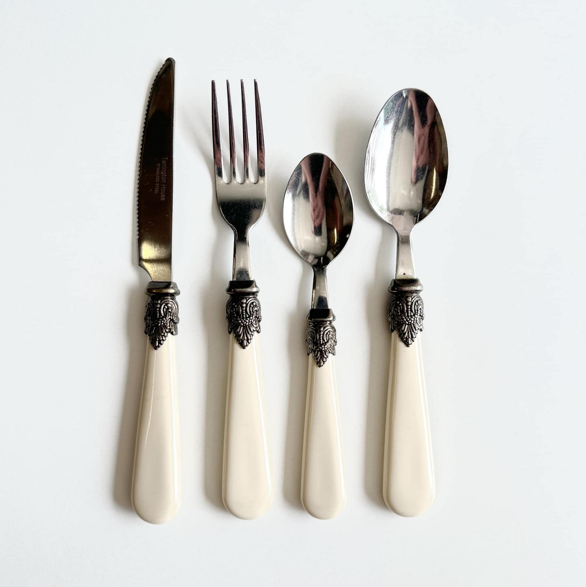 Столові прибори у вінтажному стилі KL-033