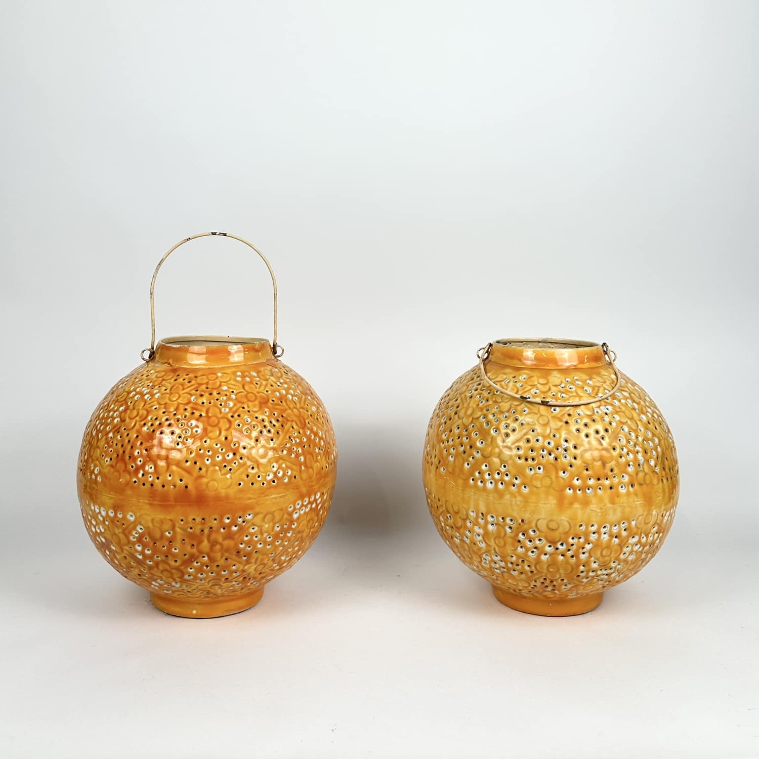 Ліхтар для свічок метал/лак круглий CL-089