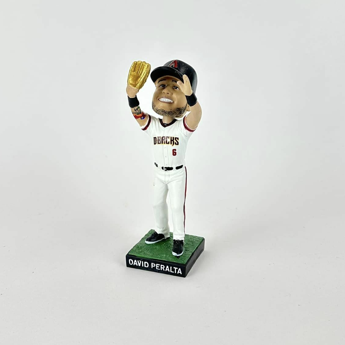 Колекційна фігурка гравця бейсбол David Peralta Arizona Diamondbacks Gold Glove Bobblehead DE-611